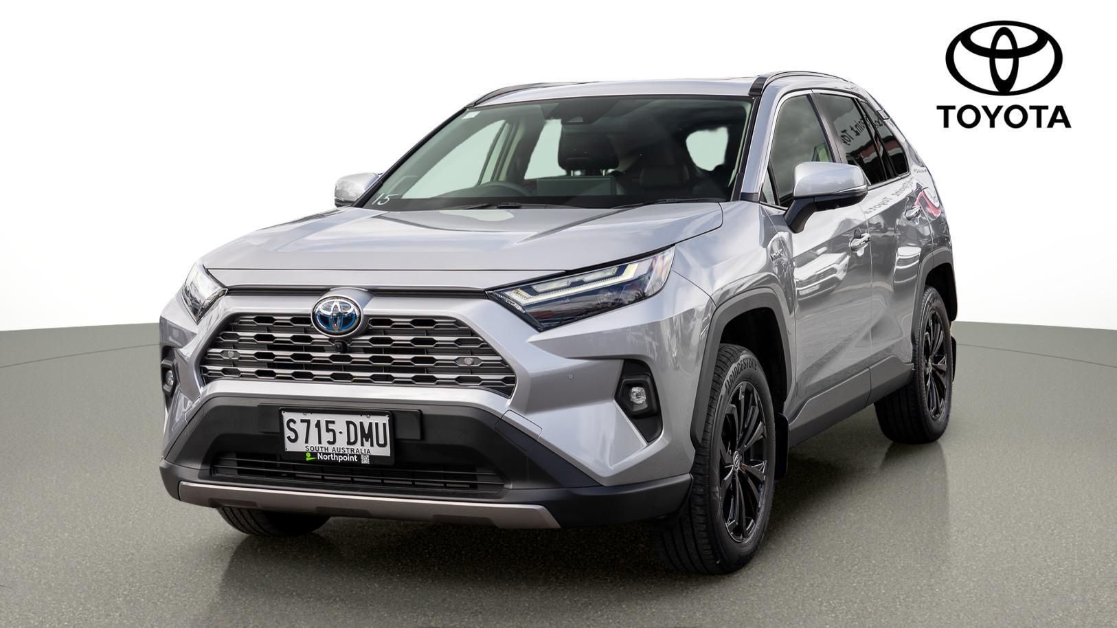 2024 Toyota RAV4 Cruiser 2WD in Silver