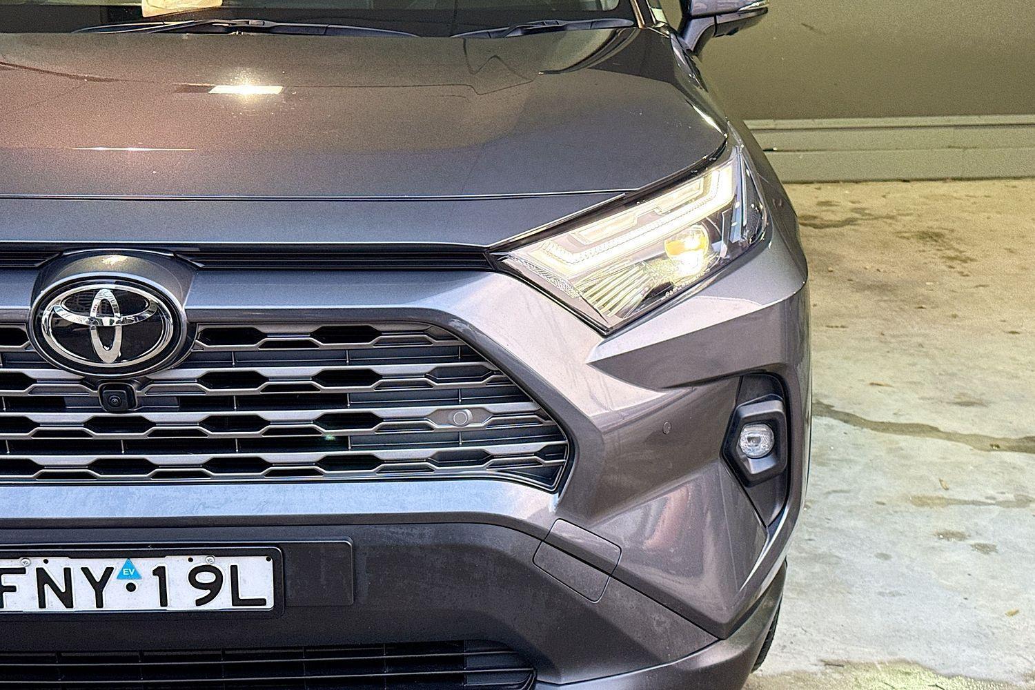2024 Toyota RAV4 Cruiser 2WD in Silver