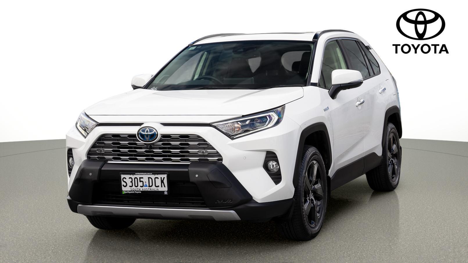 2021 Toyota RAV4 Cruiser 2WD in White