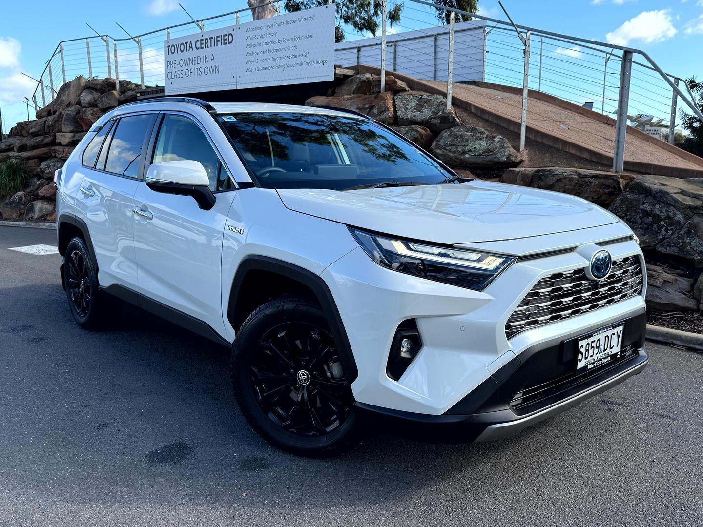 2024 Toyota RAV4 Cruiser 2WD in White