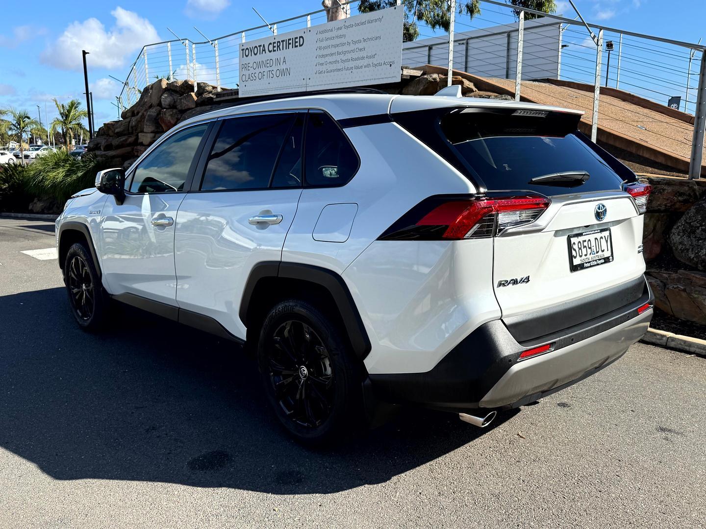 2024 Toyota RAV4 Cruiser 2WD in White