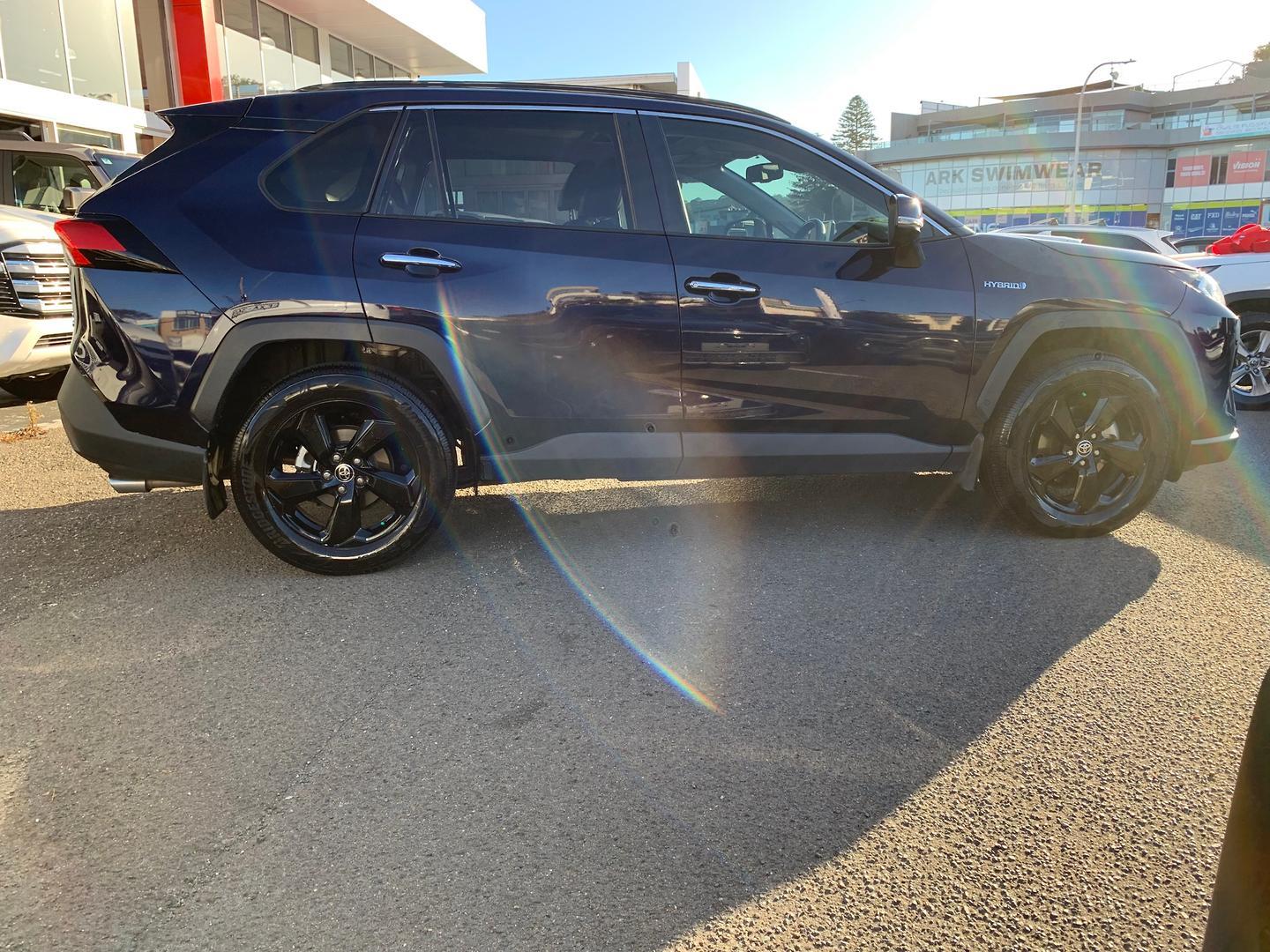 2020 Toyota RAV4 Cruiser 2WD in Blue