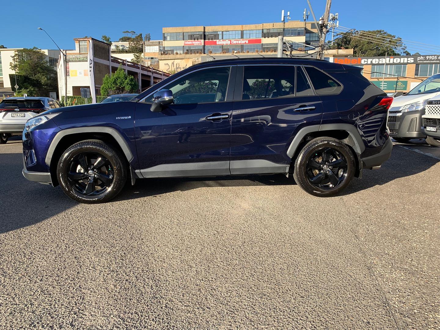 2020 Toyota RAV4 Cruiser 2WD in Blue