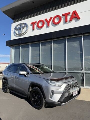 2020 Toyota RAV4 Cruiser 2WD in Silver