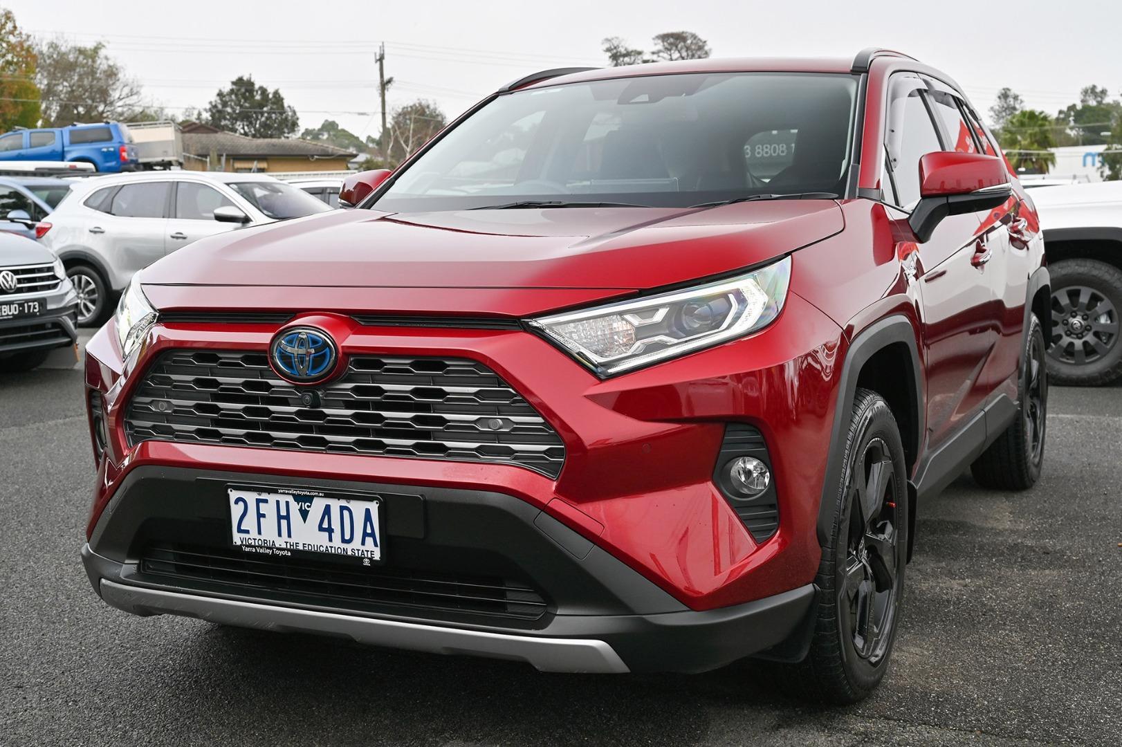 2020 Toyota RAV4 Cruiser 2WD in Red