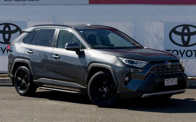 2020 Toyota RAV4 Cruiser 2WD in Silver