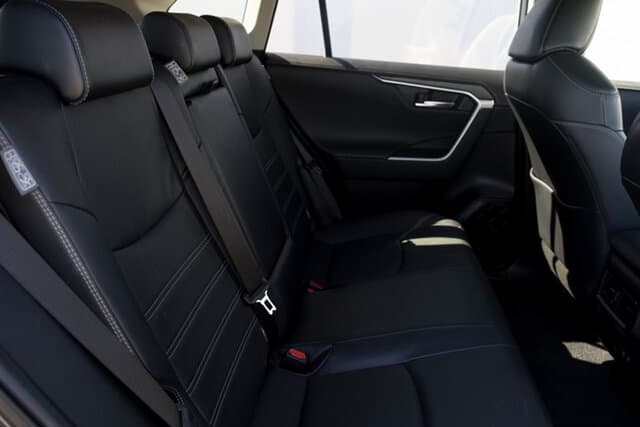 2020 Toyota RAV4 Cruiser 2WD in Silver