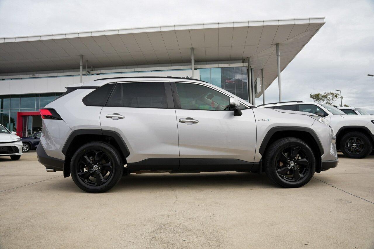 2021 Toyota RAV4 Cruiser 2WD in Silver