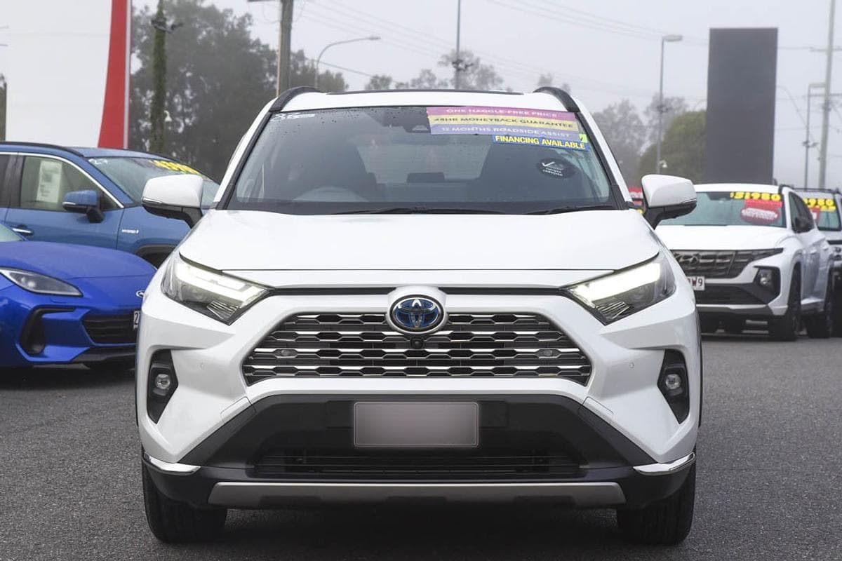 2023 Toyota RAV4 Cruiser 2WD in White