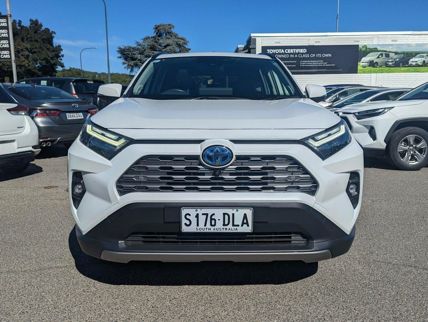2023 Toyota RAV4 Cruiser 2WD in White