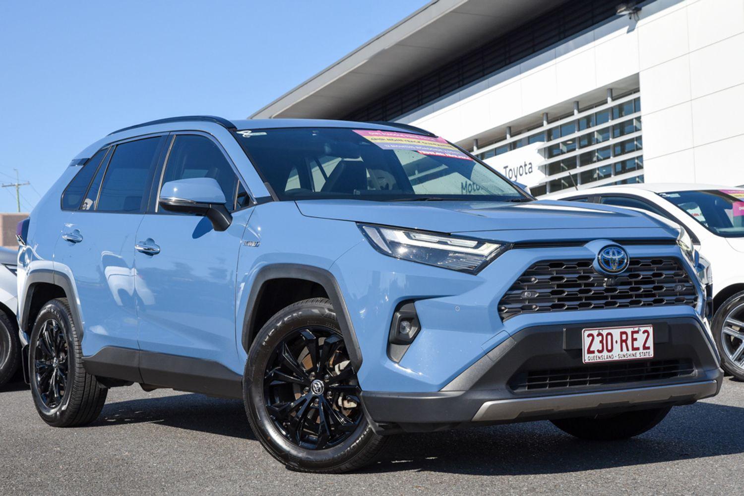 2022 Toyota RAV4 Cruiser 2WD in Blue