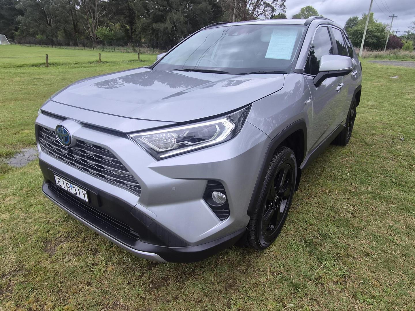 2020 Toyota RAV4 Cruiser 2WD in Silver