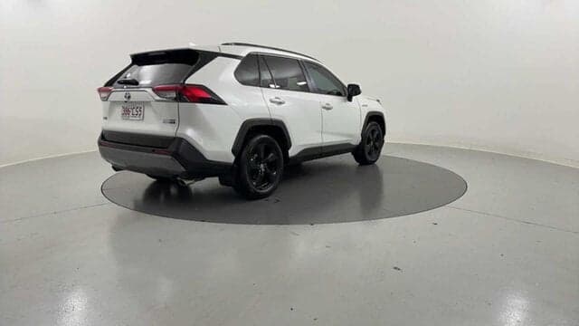 2021 Toyota RAV4 Cruiser 2WD in White