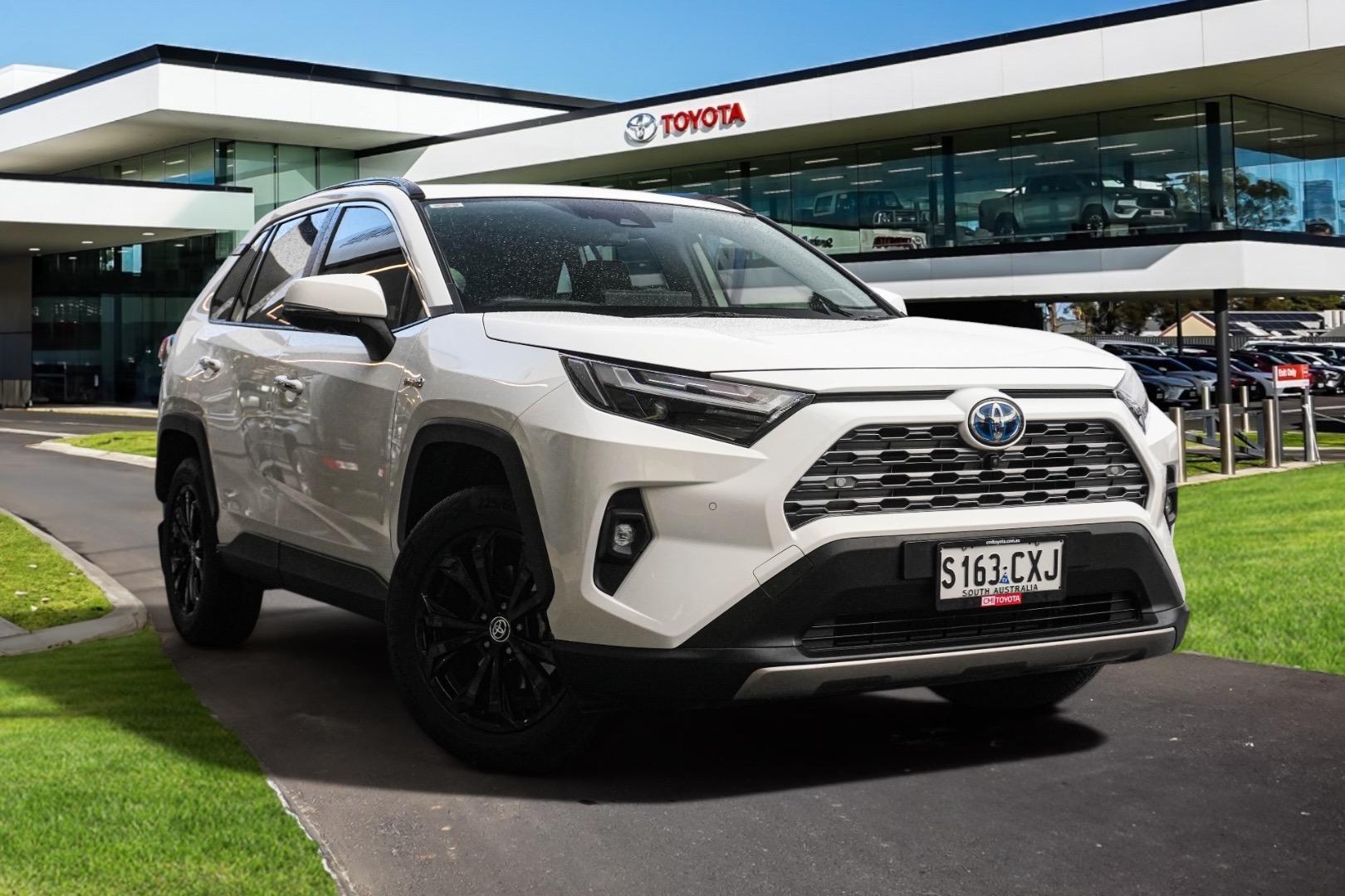 2023 Toyota RAV4 Cruiser 2WD in White