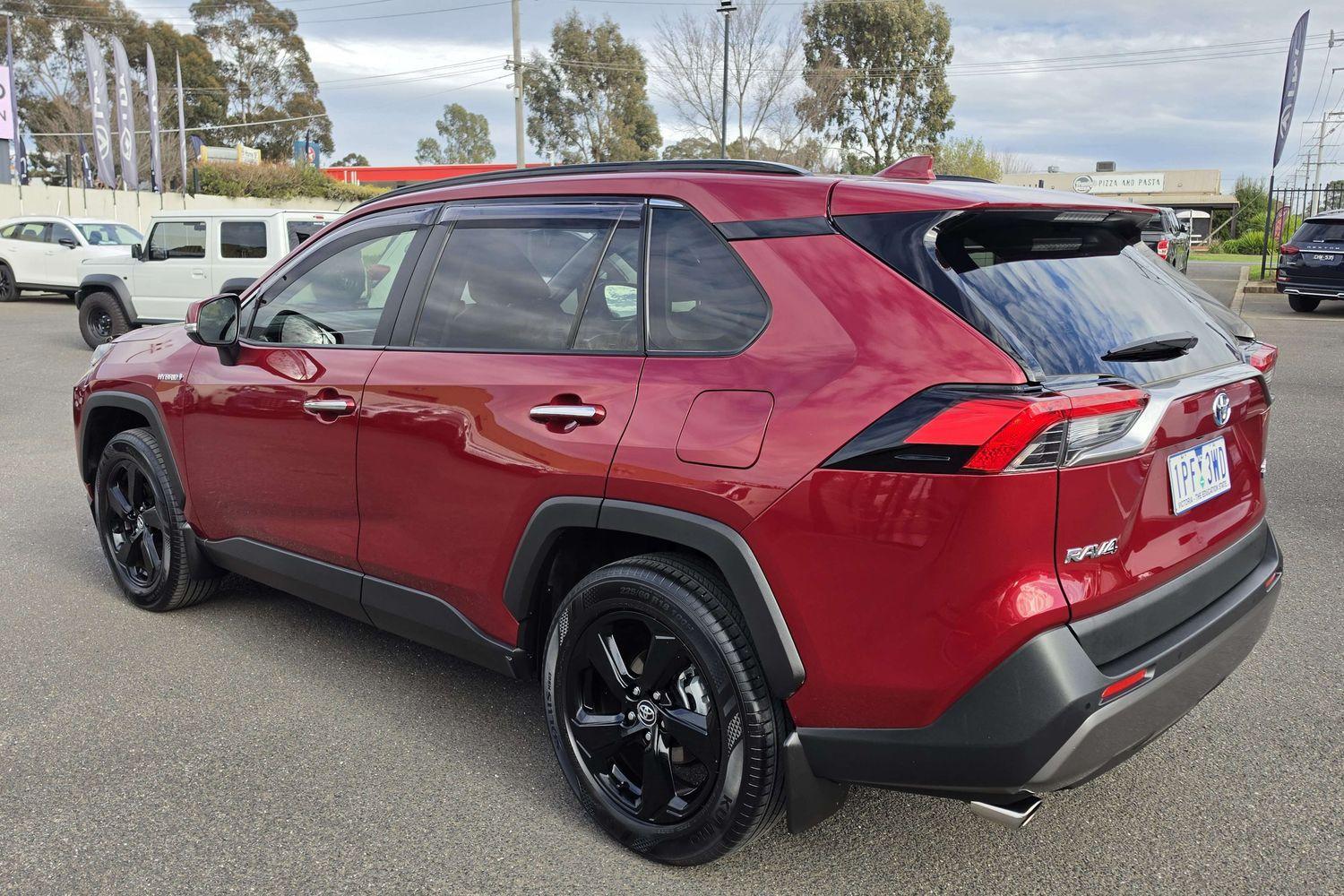 2019 Toyota RAV4 Cruiser 2WD in Red