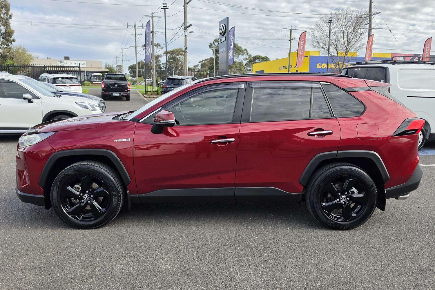 2019 Toyota RAV4 Cruiser 2WD in Red