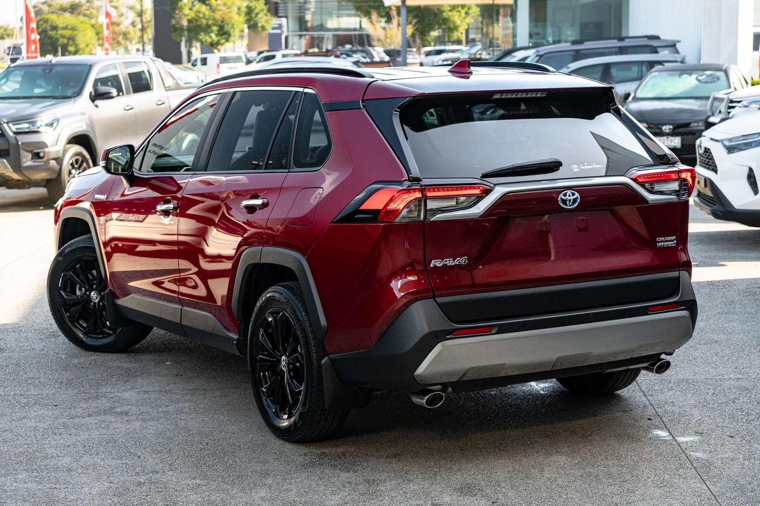 2022 Toyota RAV4 Cruiser 2WD in Red
