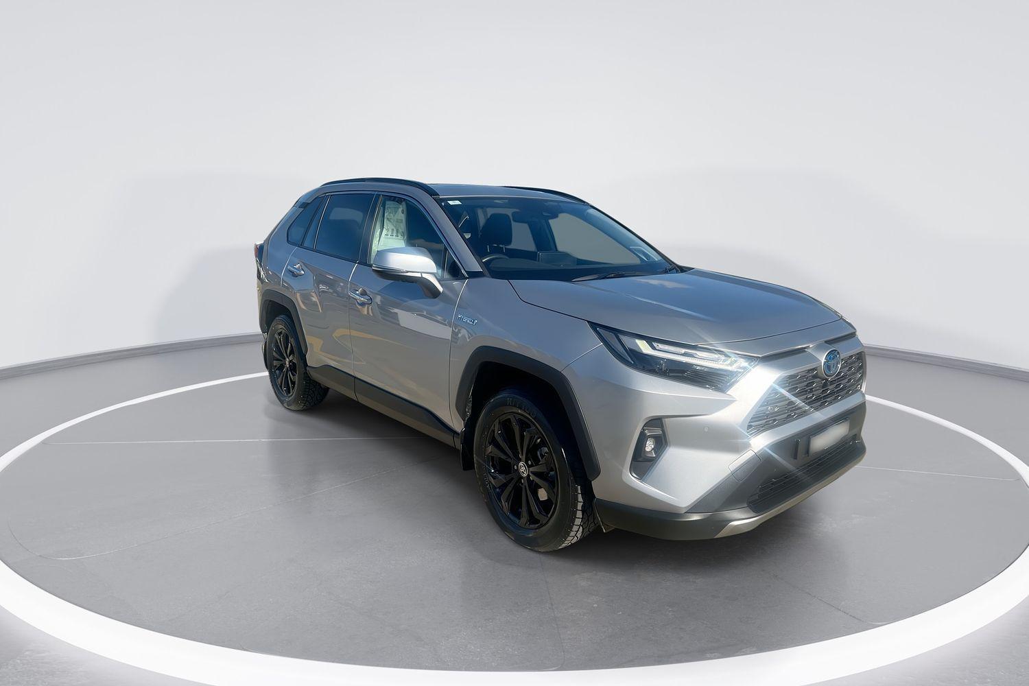 2024 Toyota RAV4 Cruiser 2WD in Silver
