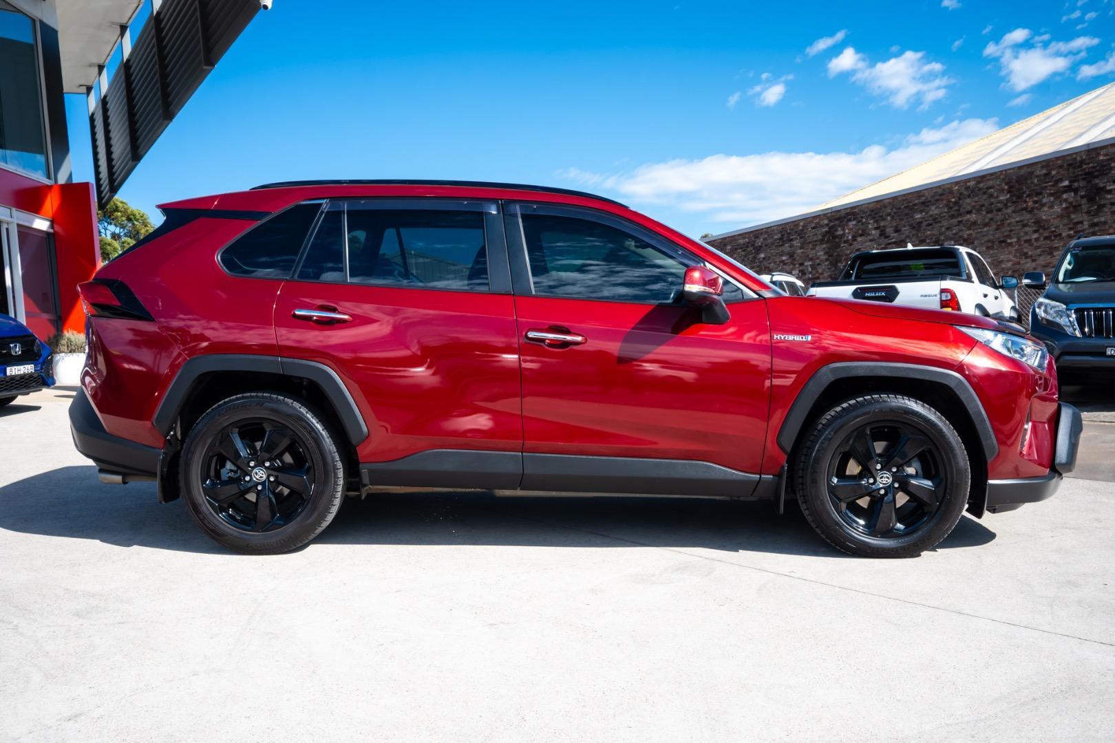 2019 Toyota RAV4 Cruiser 2WD in Red