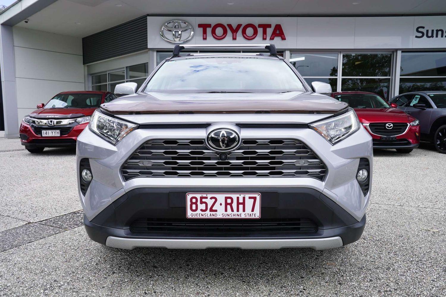2021 Toyota RAV4 Cruiser 2WD in Silver