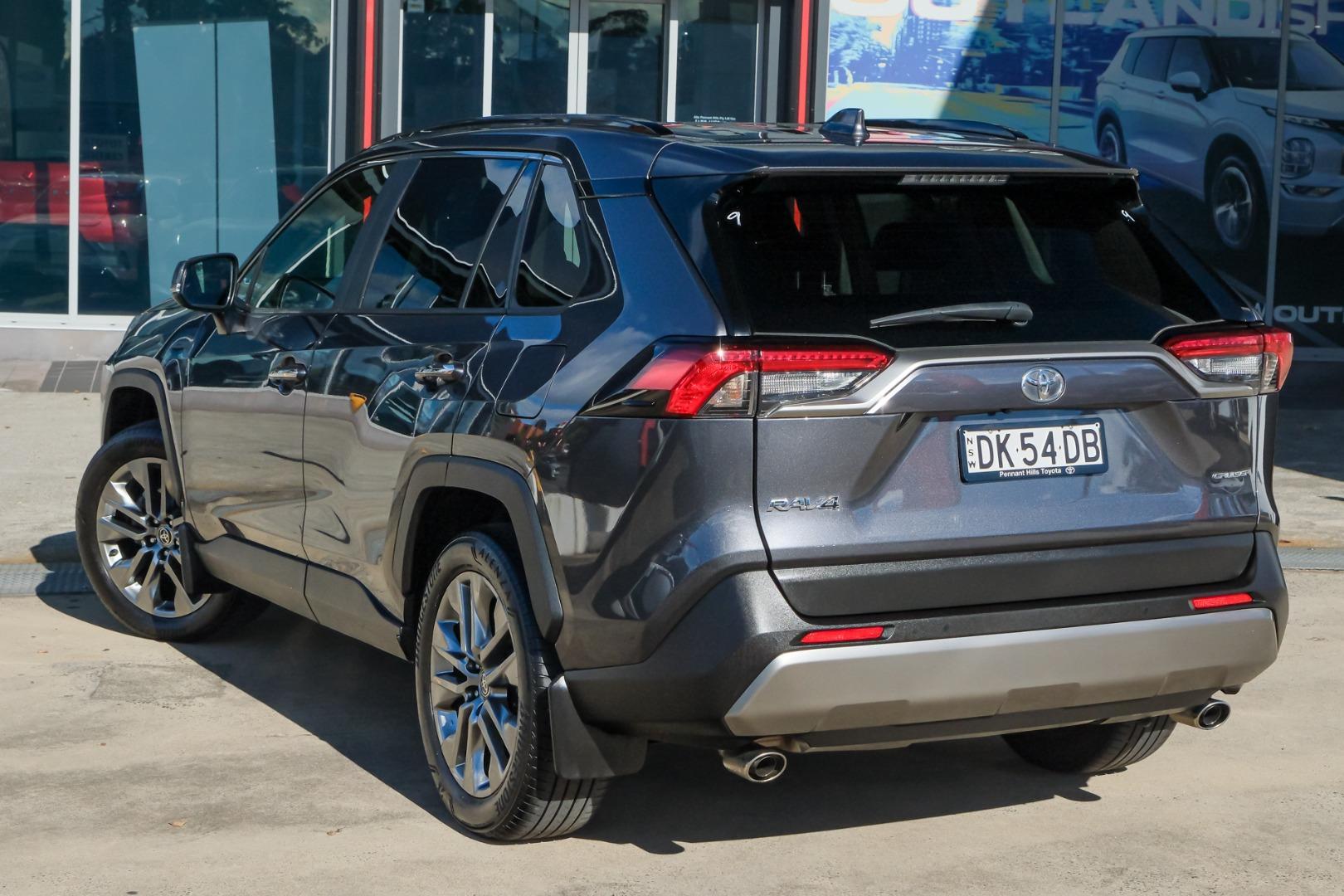 2024 Toyota RAV4 Cruiser 2WD in Silver