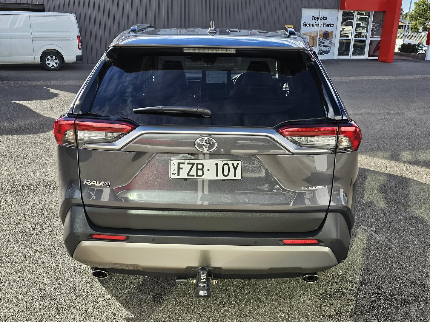 2023 Toyota RAV4 Cruiser 2WD in Silver
