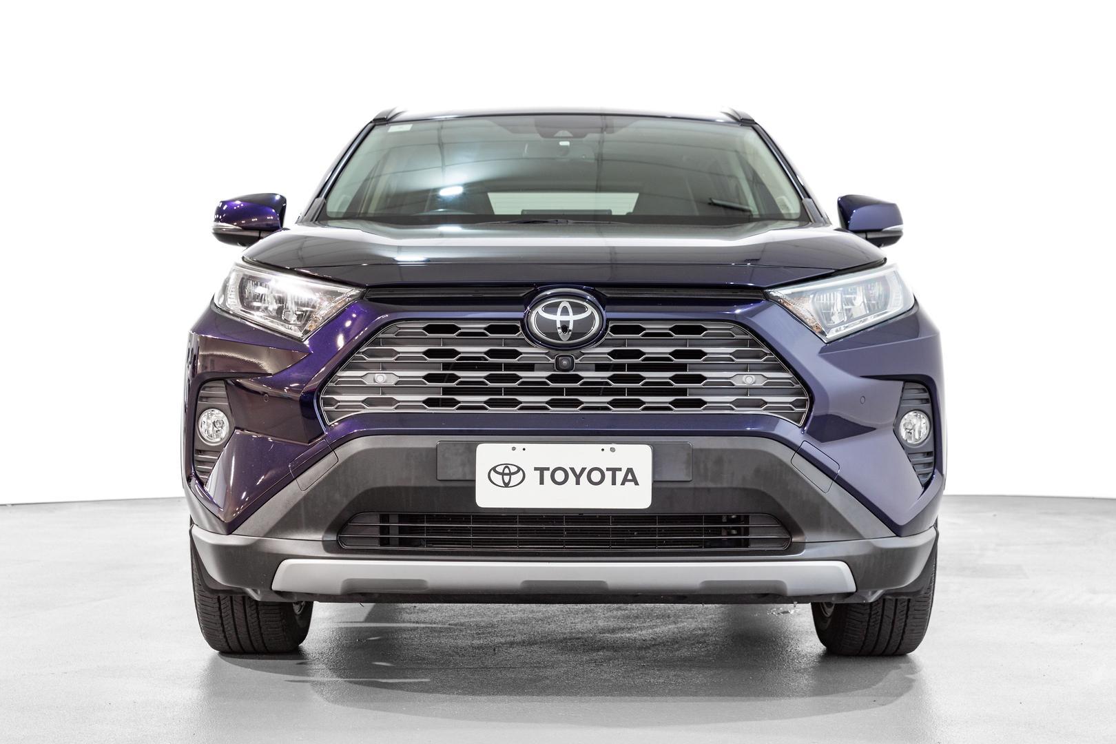 2019 Toyota RAV4 Cruiser 2WD in Blue