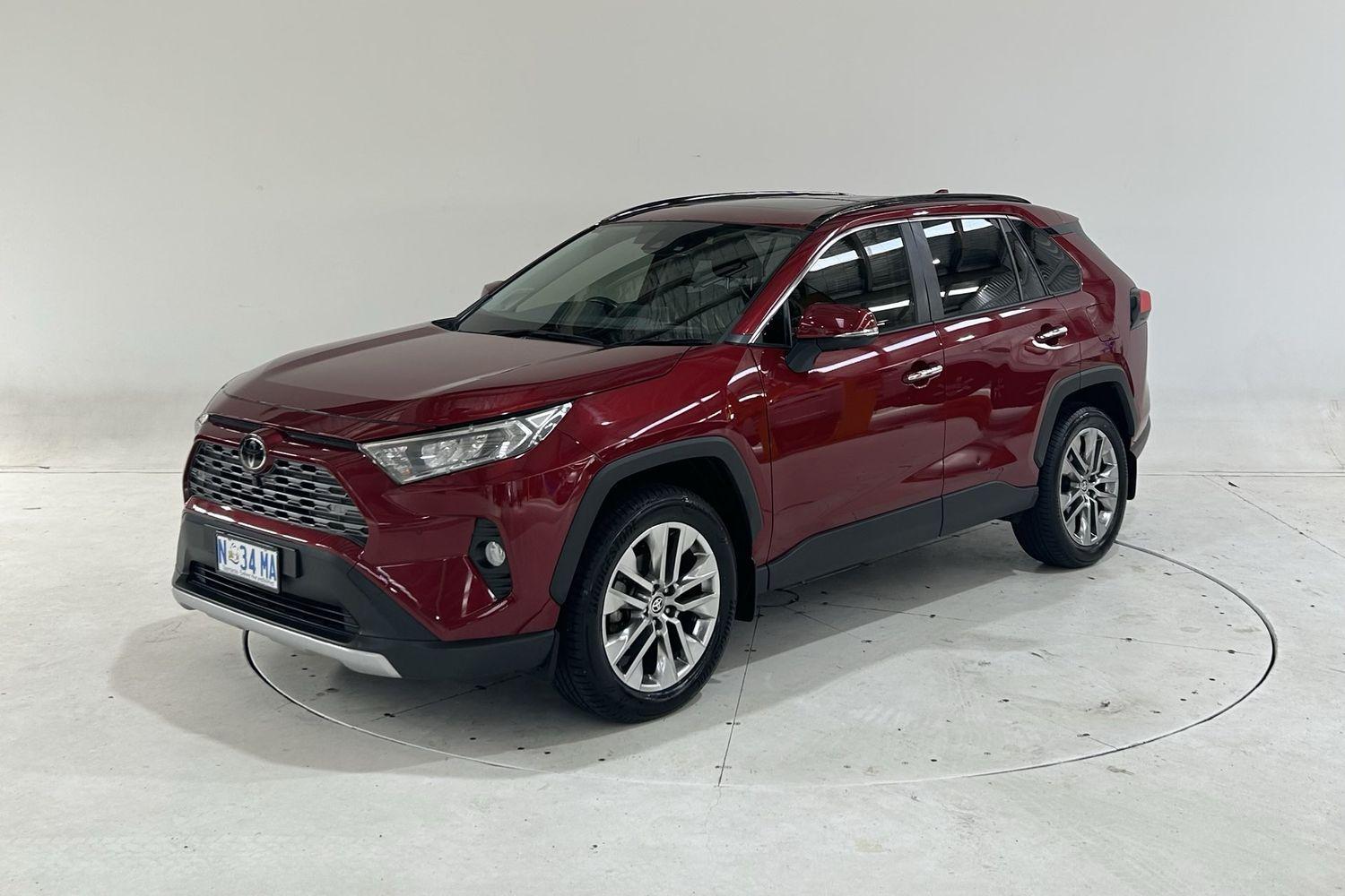 2020 Toyota RAV4 Cruiser 2WD in Red