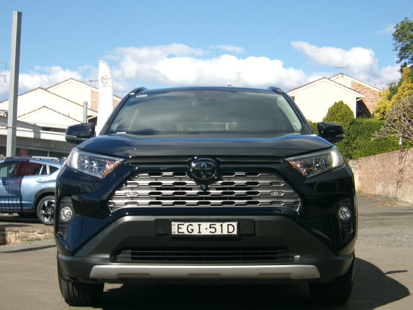 2019 Toyota RAV4 Cruiser 2WD in Black