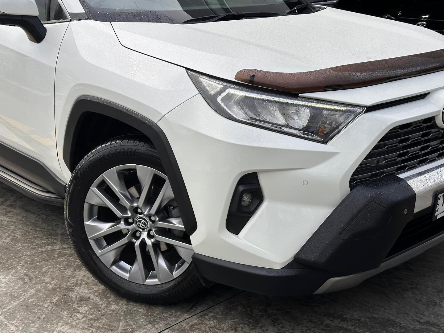 2022 Toyota RAV4 Cruiser 2WD in White
