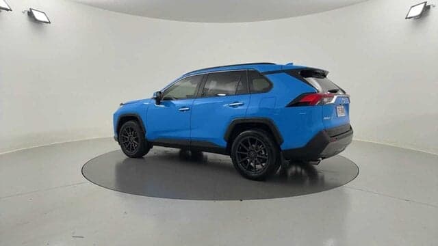2020 Toyota RAV4 Cruiser 2WD in Blue