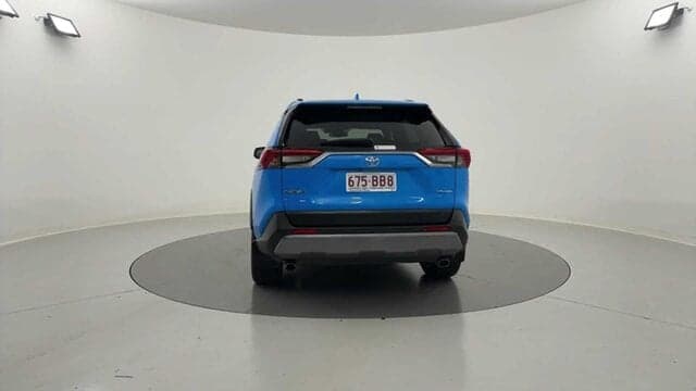 2020 Toyota RAV4 Cruiser 2WD in Blue