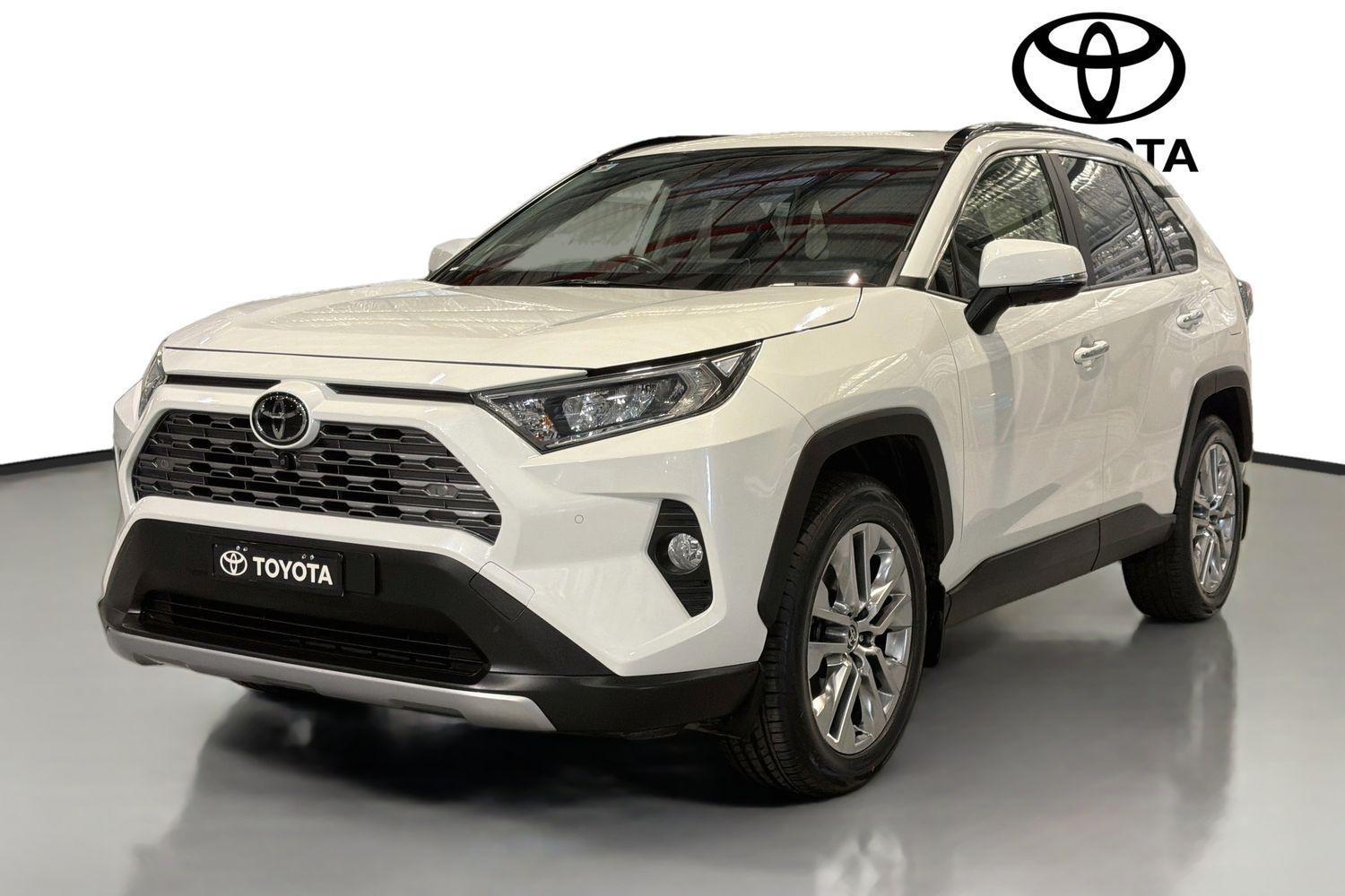2020 Toyota RAV4 Cruiser 2WD in White