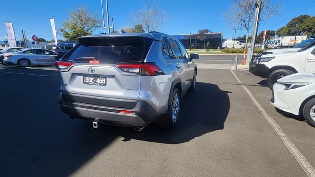 2020 Toyota RAV4 Cruiser 2WD in Silver