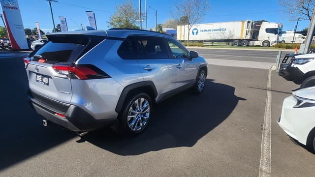 2020 Toyota RAV4 Cruiser 2WD in Silver