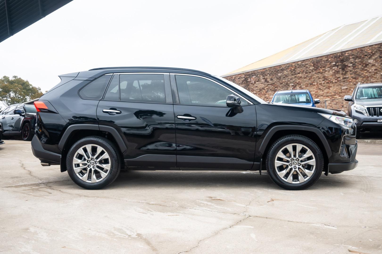 2020 Toyota RAV4 Cruiser 2WD in Black