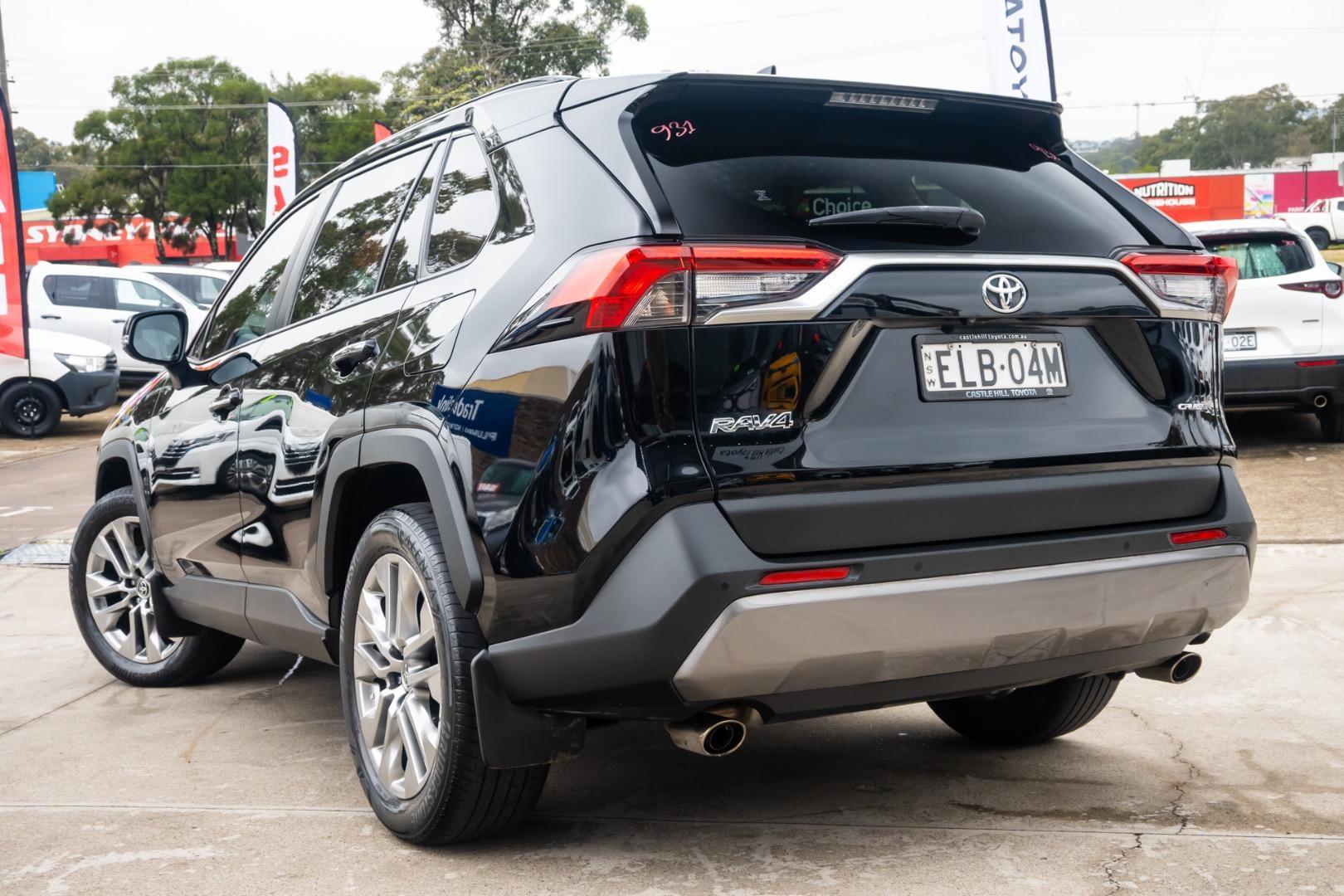 2020 Toyota RAV4 Cruiser 2WD in Black