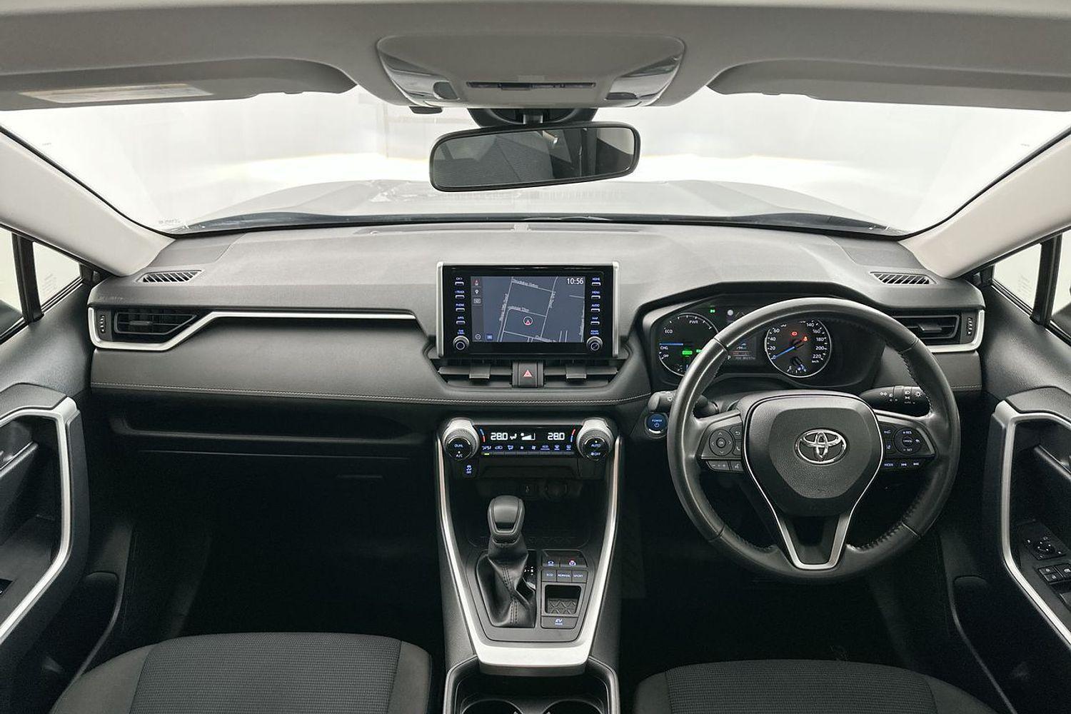 2021 Toyota RAV4 GX-2WD in Silver