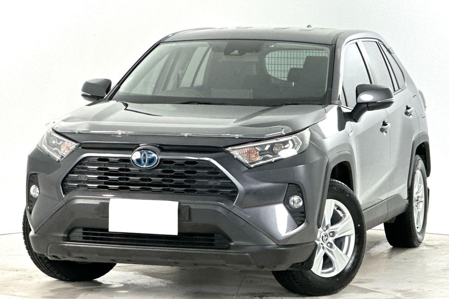 2021 Toyota RAV4 GX-2WD in Silver
