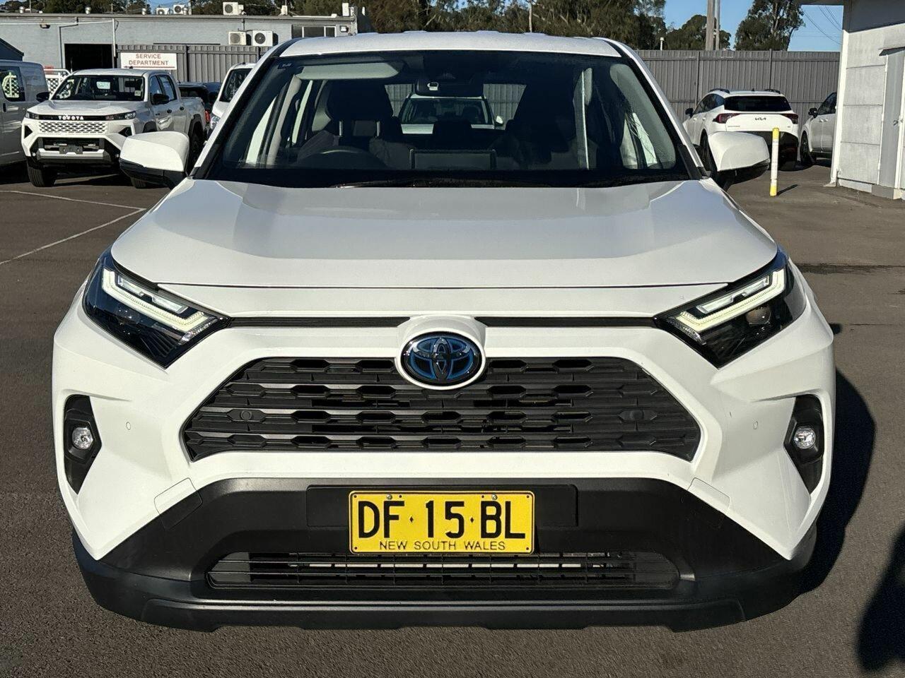 2022 Toyota RAV4 GX-2WD in White