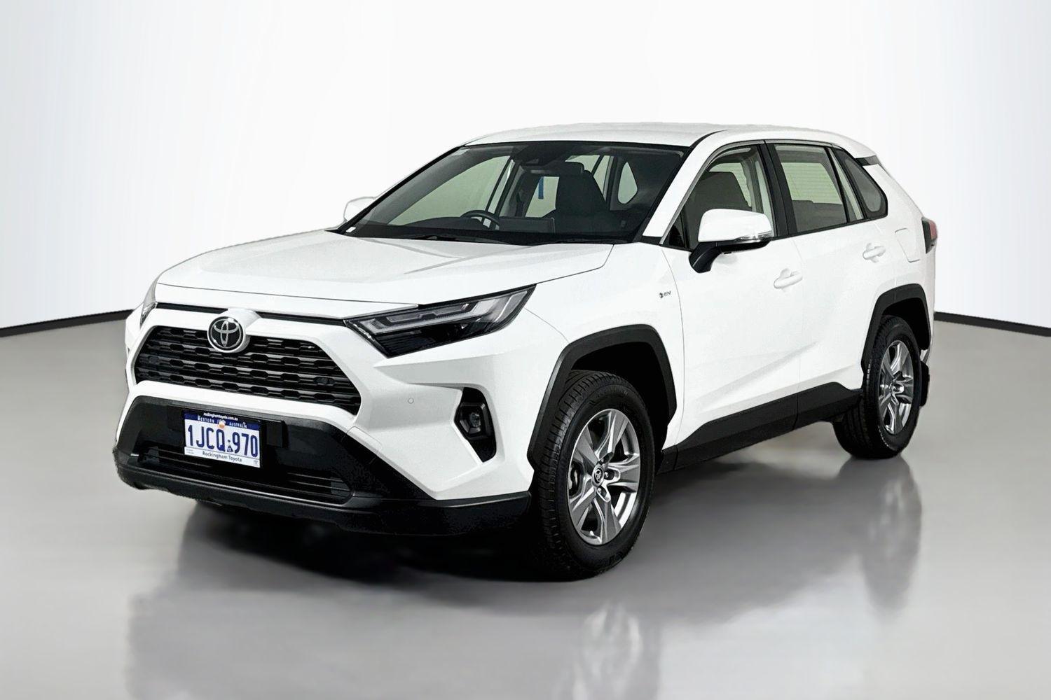 2025 Toyota RAV4 GX 2WD in White