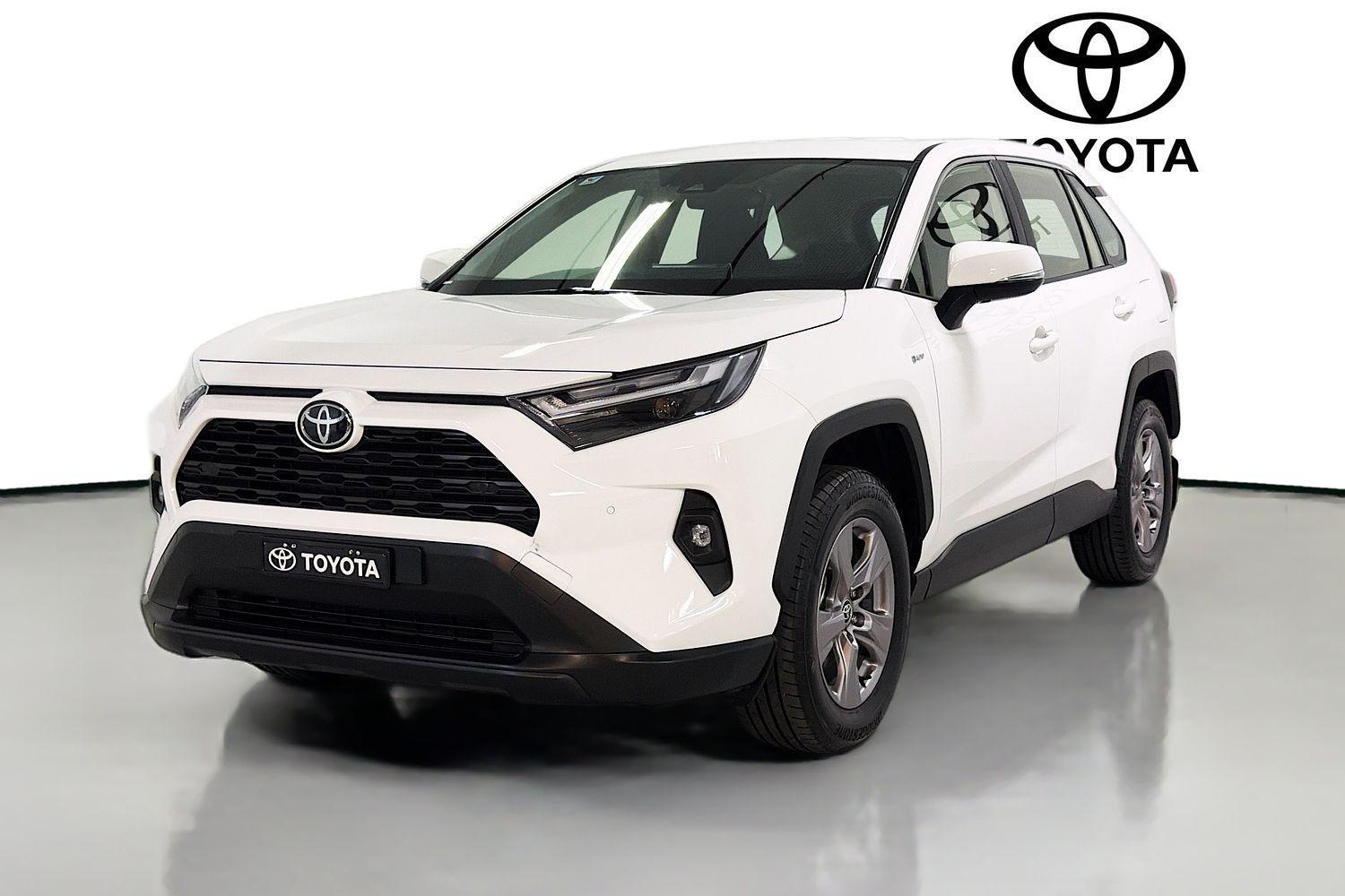 2025 Toyota RAV4 GX-2WD in White