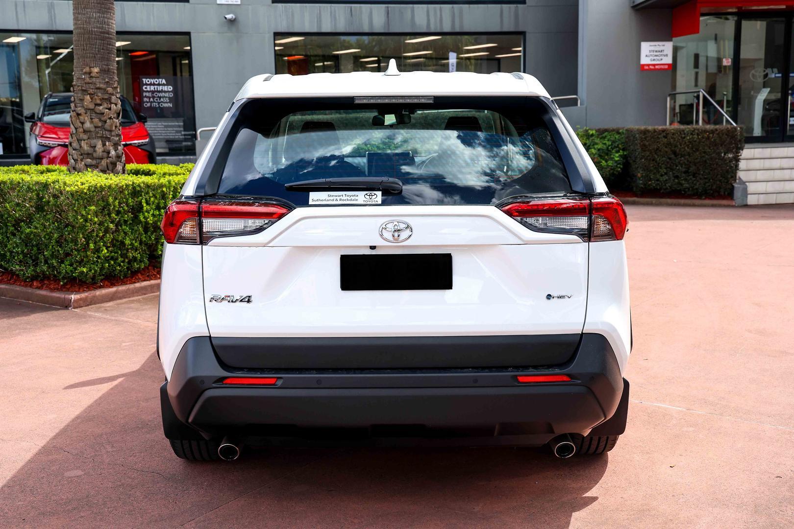2025 Toyota RAV4 GX-2WD in White