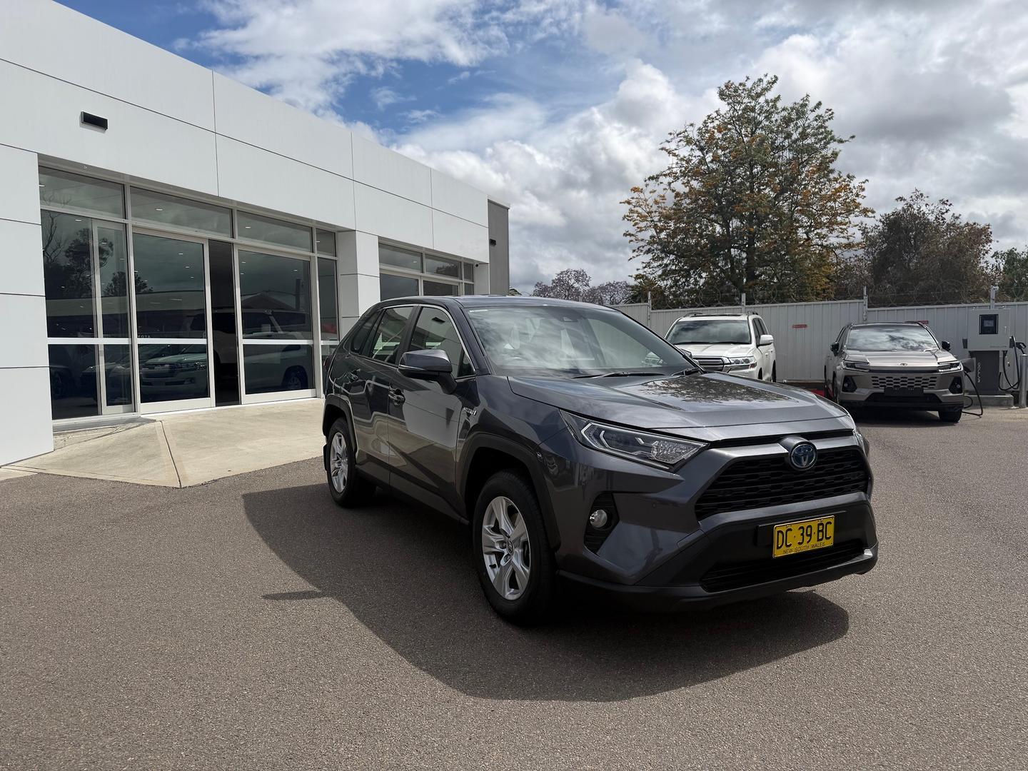 2021 Toyota RAV4 GX-2WD in Silver