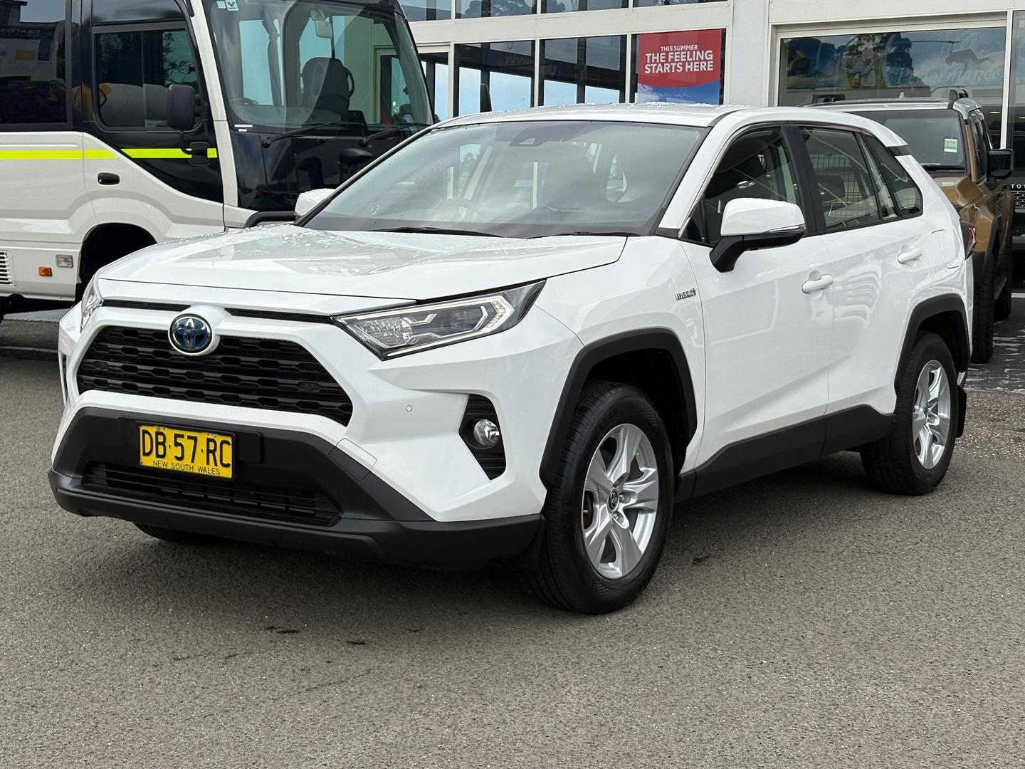 2021 Toyota RAV4 GX-2WD in White