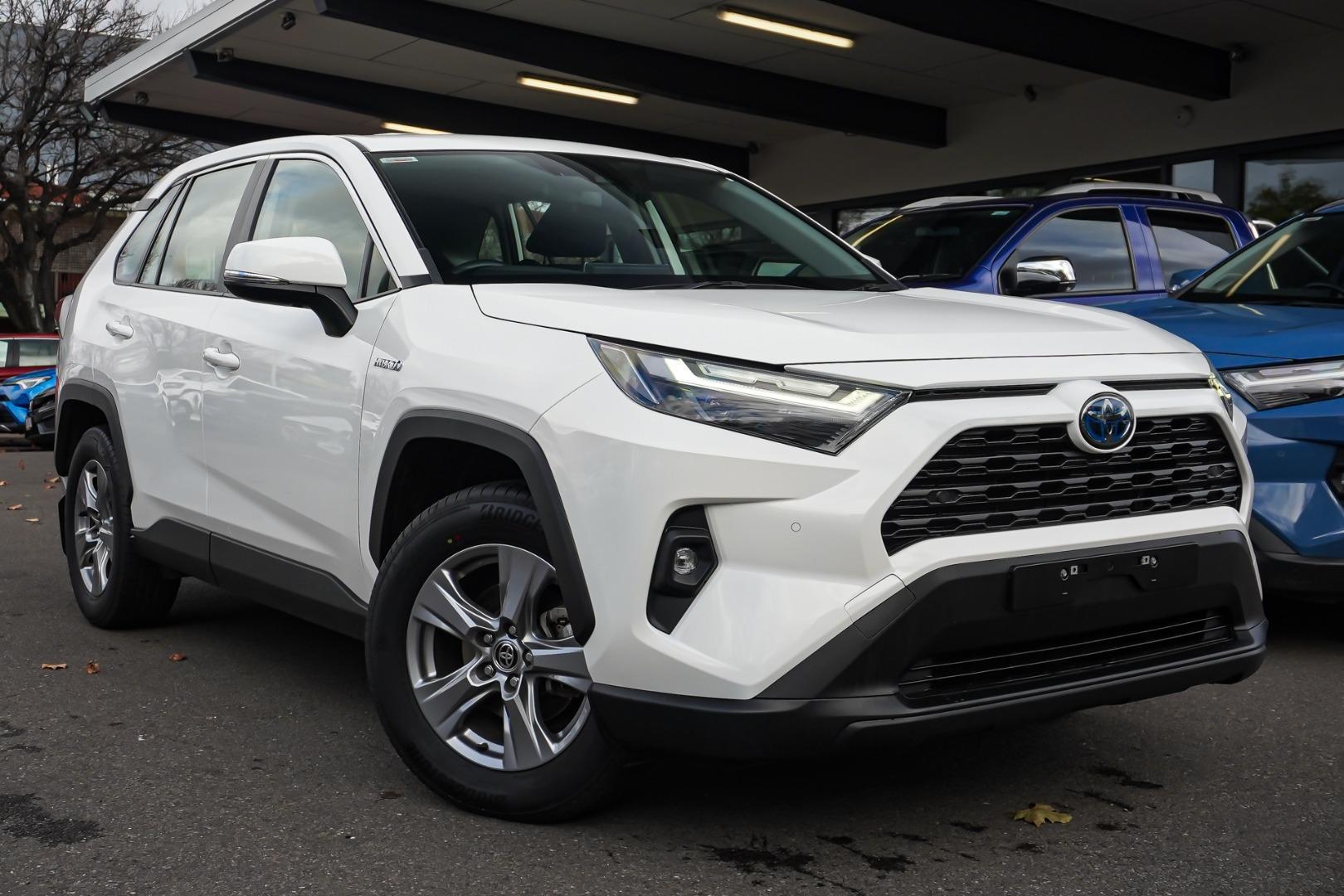 2024 Toyota RAV4 GX-2WD in White