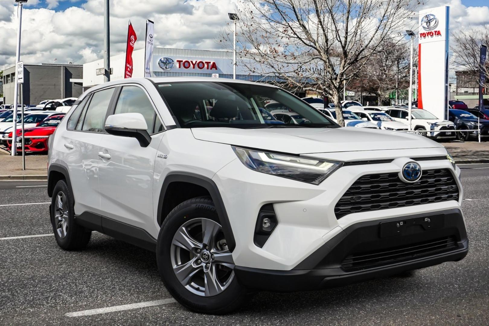 2024 Toyota RAV4 GX-2WD in White