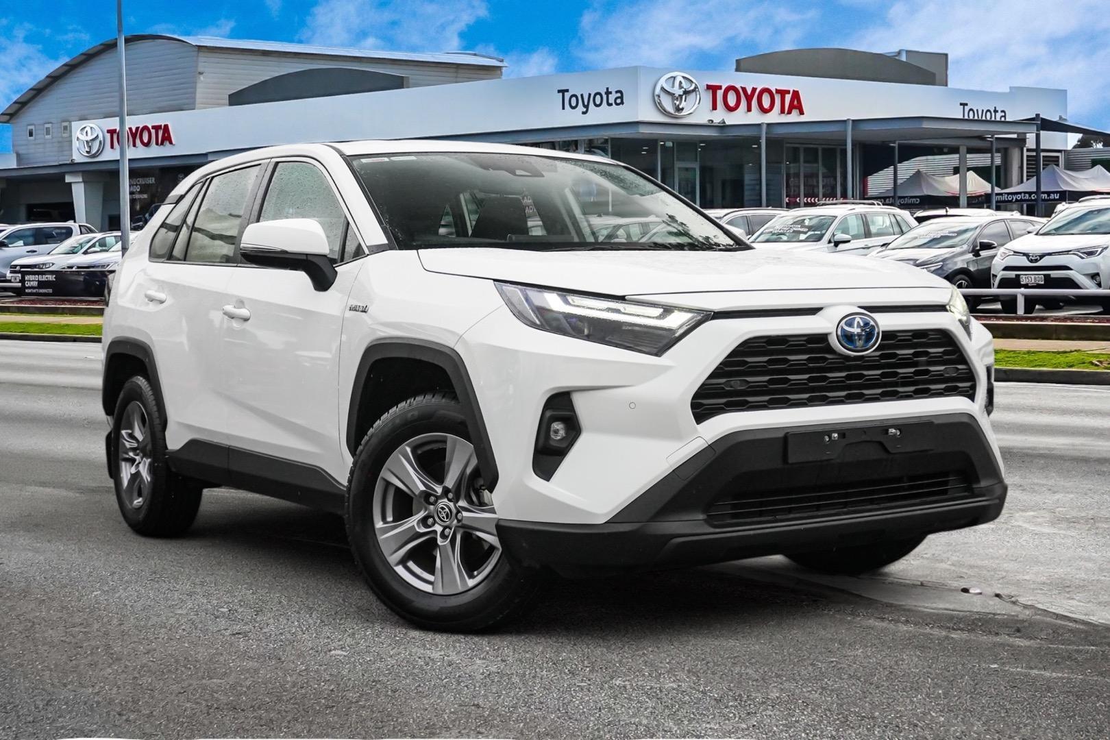 2024 Toyota RAV4 GX in White