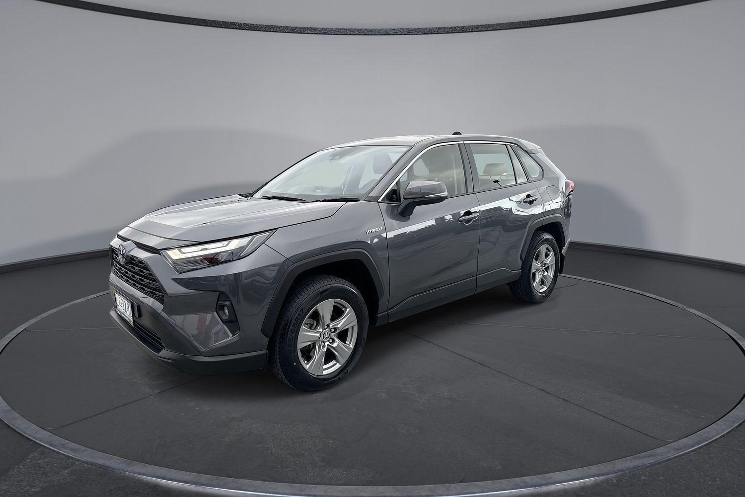 2024 Toyota RAV4 GX in Silver