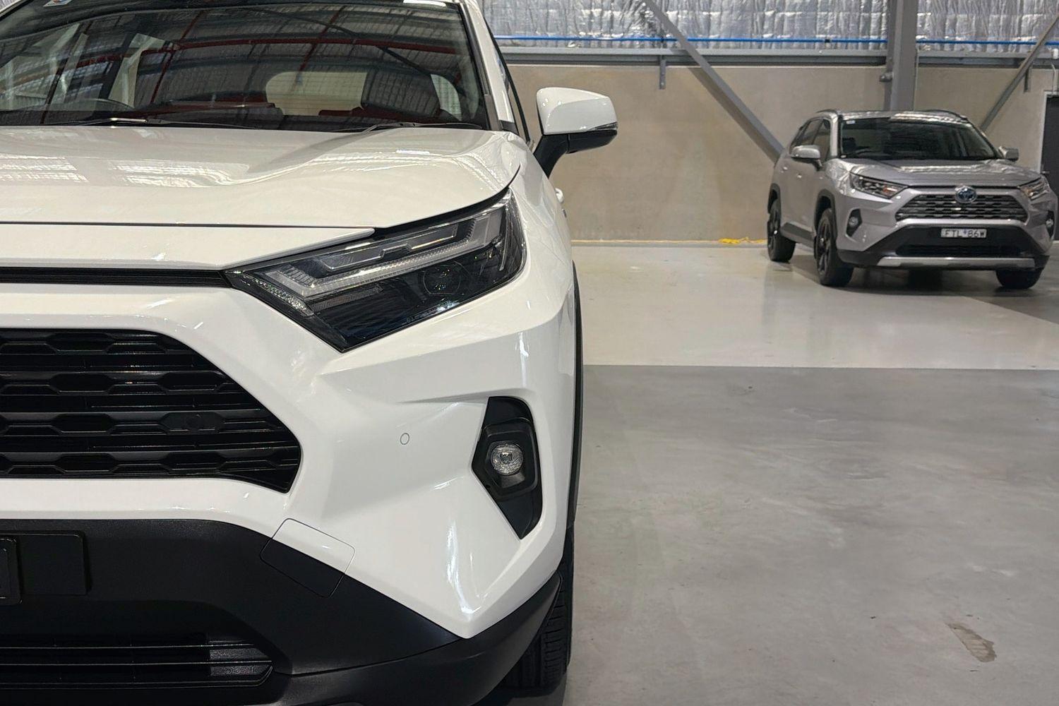 2024 Toyota RAV4 GX-2WD in White